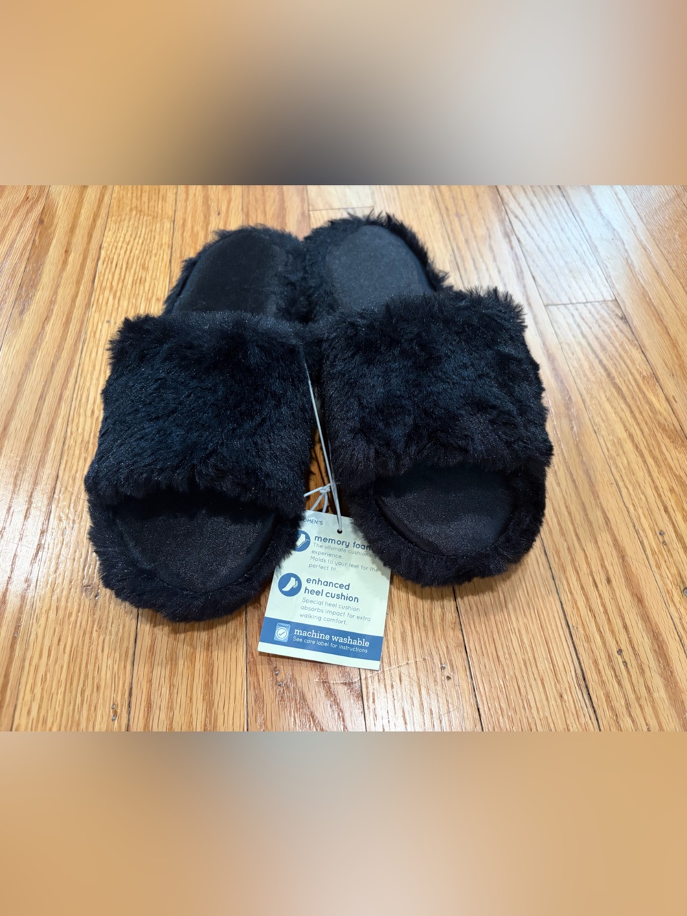 NWT Black Fuzzy Slippers